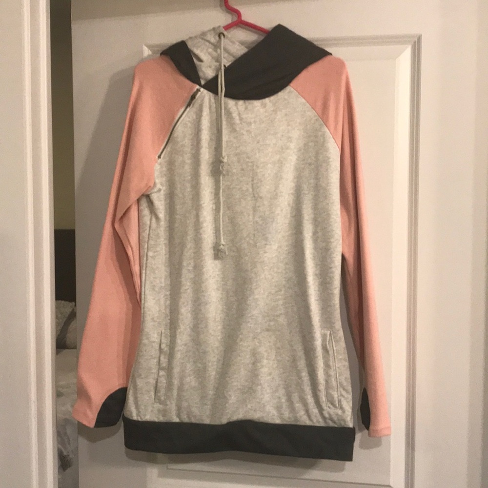 SUPER cute double hoodie 👌🏻👌🏻